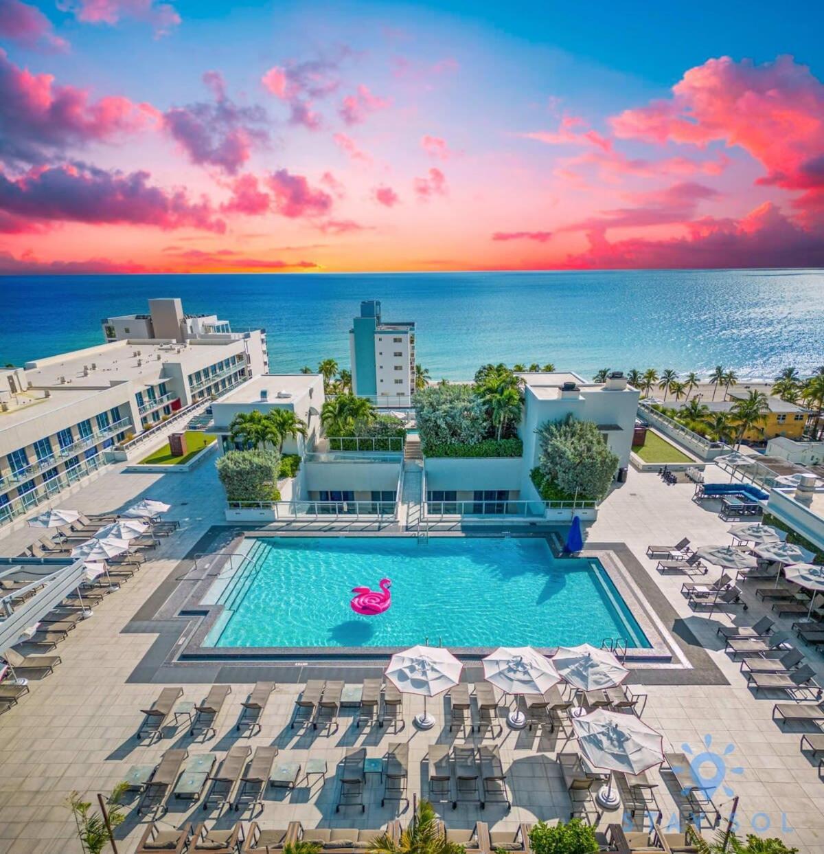 Hollywood Beach Broad - Walk - Gym - Amazing Pool 외부 사진